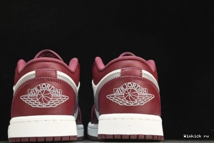 White 1 Low Bordeaux Jordan 1029